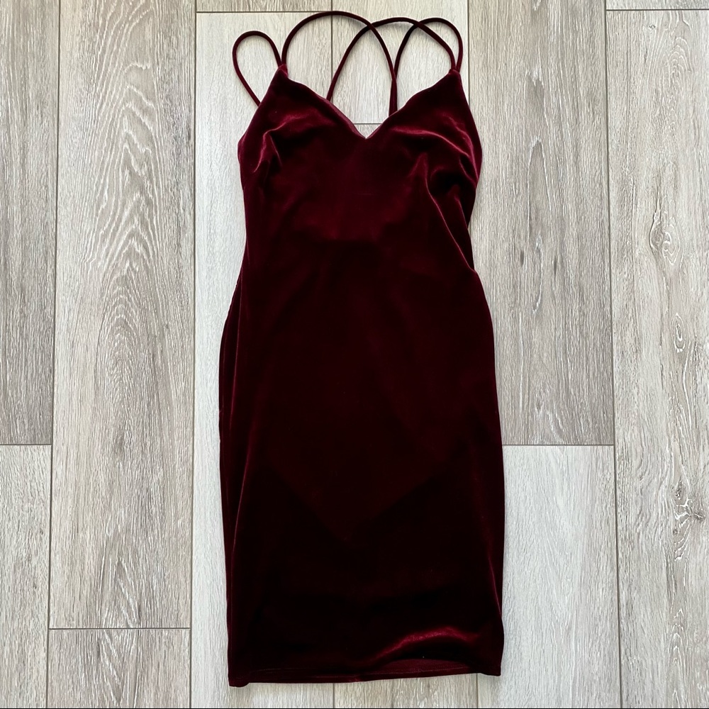 Lulus Maroon Velvet Dress Size M